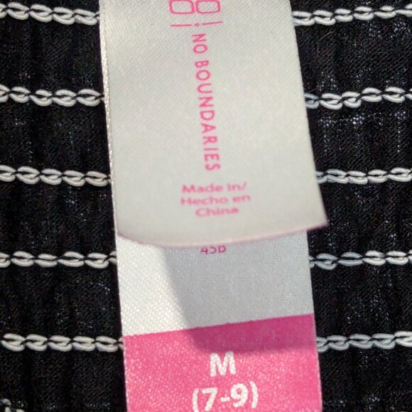 ✨ No Boundaries Black & White Summer Maxi Dress (Size M 7–9) 🖤🤍👗 - Picture 8 of 12